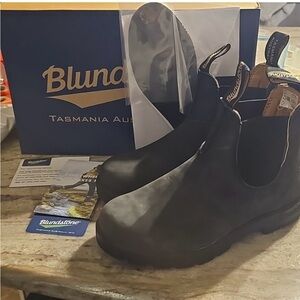 BLUNDSTONE Black Chelsea 587
Boots Rustic Black NEW